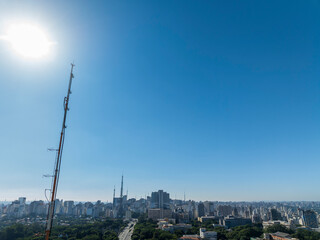 Foto aérea da região de Pinheiros em São Paulo, proxima ao cemitério do Araxá e tambem da avenida Paulista