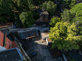 Fototapeta na wymiar Foto aérea da região de Pinheiros em São Paulo, proxima ao cemitério do Araxá e tambem da avenida Paulista