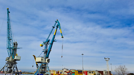 Fototapeta na wymiar sea port ,ship delivery industry