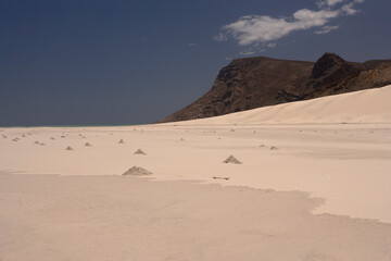 Fototapeta na wymiar Yemen landscape with desert