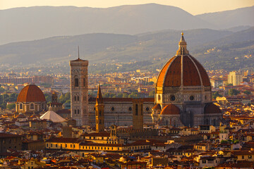 Fototapeta na wymiar Santa Maria del Fiore Cathedral at Firenze