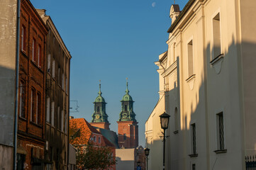 Fototapeta na wymiar Franciszkanska Street. City that was the first historical capital of the country. Gniezno, Poland.