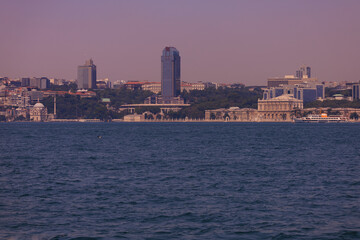 Fototapeta premium Cityscape View from the water to buildings in the city of Istanbul 