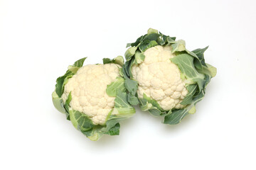 白背景の二つカリフラワー