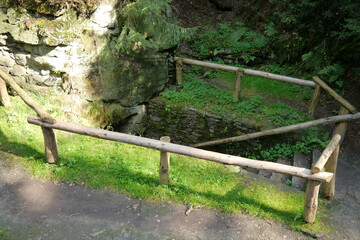 Stülpnerhöhle bei den Greifensteinen im Erzgebirge