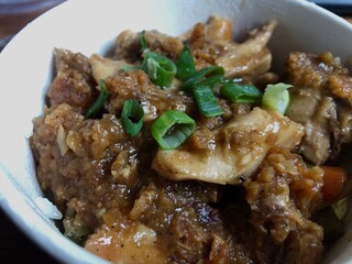 black pepper seasoned chicken rice