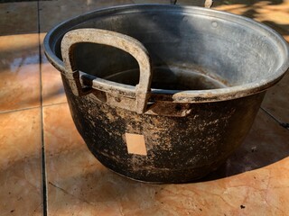 Fototapeta premium old aluminum pot boiling water