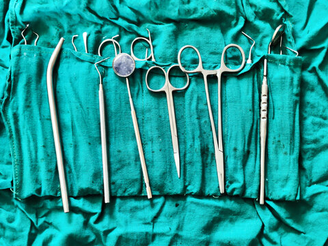 Picture of instruments used by a surgeon in operation theatre