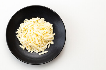 白背景にシュレッドチーズ