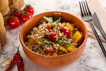 Dietary vegetarian quinoa with vegetables