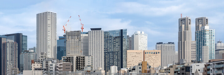 中野坂上から見る西新宿高層ビル群