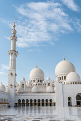 Fototapeta na wymiar United Arab Emirates - Sheikh Zayed Grand Mosque