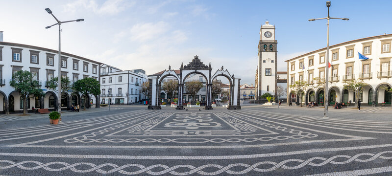 Day image of the arches of the city gates in Ponta Delgada-sao miguel-açores