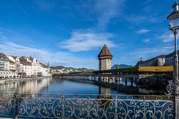 Photo sur Plexiglas Ponte Vecchio City of Lucerne in Switzerland with famous Kapellbrücke