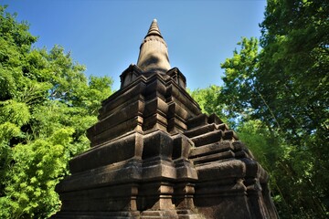 asian monument in Vincennes colonial garden