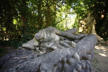 asian monument in Vincennes colonial garden