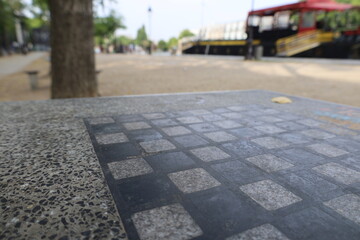 public street chess game table in Paris, France - obrazy, fototapety, plakaty