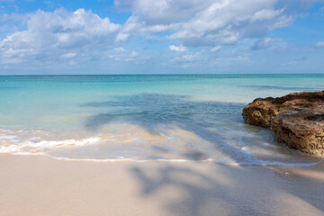 Fototapeta na wymiar Nature landscape view of beautiful tropical beach and sea in sunny day.