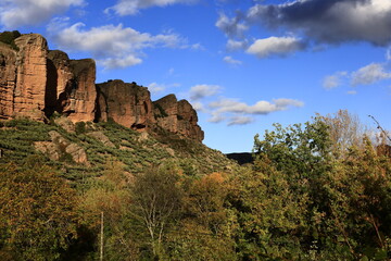 Peña Bajenza is a large rock formation situated just above the village of Islallana in the Spanish province of La Rioja