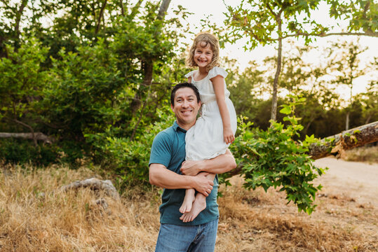 Camera aware Daughter and Dad
