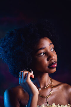 Mona Lisa: Kenyan Girl.