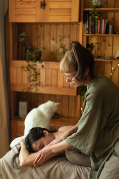 hand massage