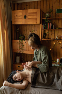 shoulder massage