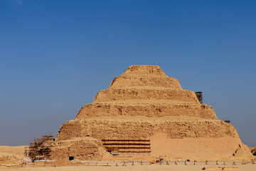 エジプト カイロ-ギザ 階段ピラミッド ジェセル王のピラミッド
Egypt Cairo - Giza pyramids Pyramid of Djoser