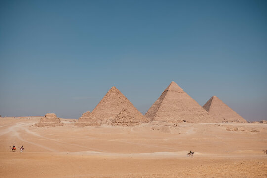 Panoramic view of the pyramids of giza