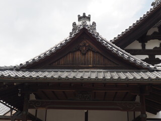Monochrome Majesty: Japanese Architecture in Kyoto photo of a black and white Japanese architecture and dark wood and white traditional building in Kyoto, Japan