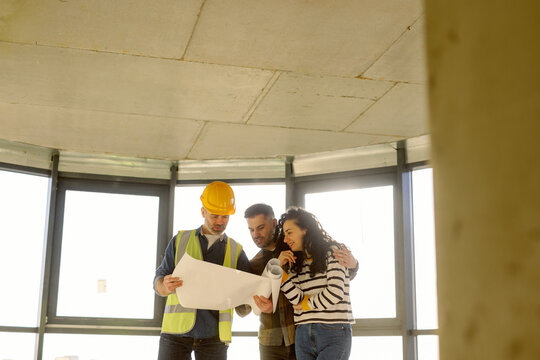 Family Meeting Building Foreman Sunny Window Room