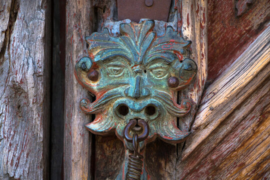 Herraje, Guardi&aacute;n, Cerradura de una puerta de Iglesia de la Colonia en M&eacute;xico Cerca de la Hacienda Pozo del Carme, Siglo XVII San Luis Potos&iacute;