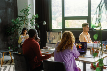 Co-working space self-employed startup smart working office gadget 