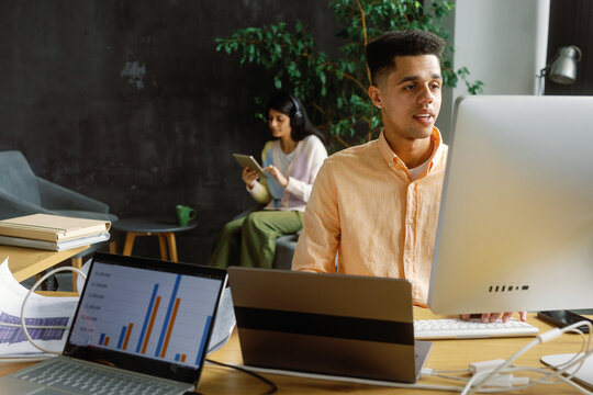 Co-working technology entrepreneur occupation analyst deadline browse