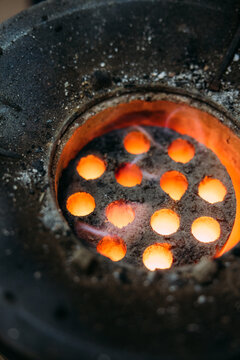 Honeycomb briquette coal