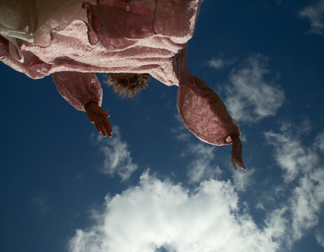 Girl is dacing in the sky