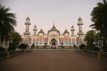 Evening scene of Pattani Central Mosque It is the center of the mind. and is one of the most...