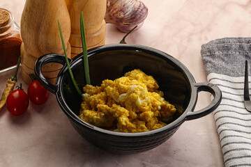 Scrambled egg in the bowl