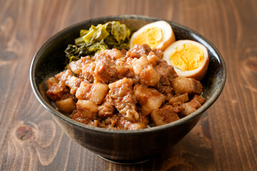 ルーロー飯