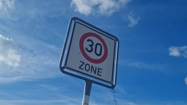 Schild 30 Zone 