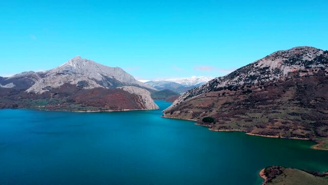 Embalse del Porma (Le&oacute;n)