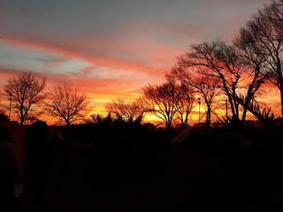 Atardecer de Invierno cielo naranja