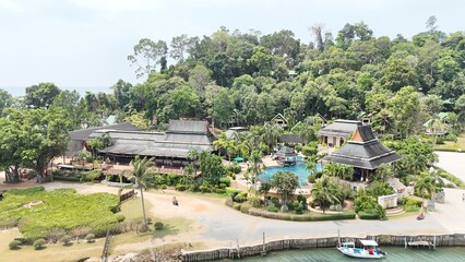 resort, Tajlandia, Koh Chang, Azja, Egzotyka, luksus, luksusowy resort, zdjęcie z drona - obrazy, fototapety, plakaty