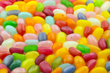Fototapeta na wymiar Bunte Jelly Beans Gelee Bonbons