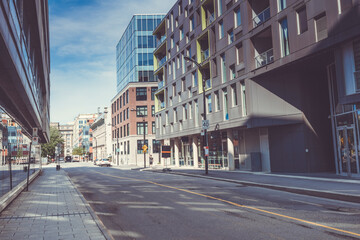 Obraz premium City Street Building View, Montreal, Quebec, Canada