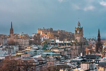 Fototapeta na wymiar A view of the Edinburgh Old Town skyline, with Balmoral Hotel, Scott Monument, and other iconic buildings visible