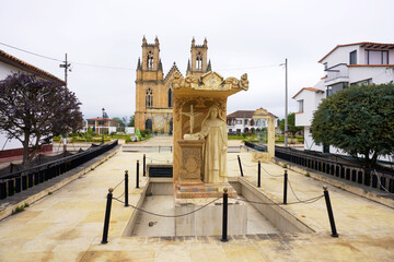 Fototapeta na wymiar Firavitoba, Boyacá, Colombia - December 28, 2023: Image of Firavitoba square with a view of the Church of Our Lady of the Snows and other religious monuments.