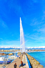 Springbrunnen im Genfersee in Genf (Schweiz)