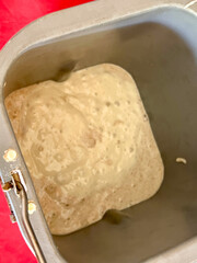 Making of wash the flour seitan, separating gluten from starch