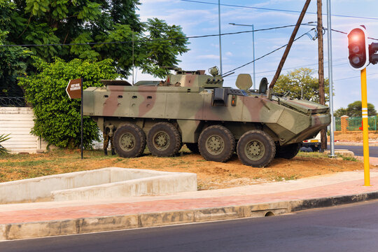 military vehicle, coup in an african country, 8&times;8 Light Armored Tactical Vehicle , is an eight-wheeled amphibious armored reconnaissance vehicle
